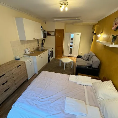 On Tehnika 19 Apartmán *